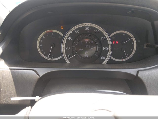 46071143 :رقم المزاد ، 1HGCR3F81FA037161 vin ، 2015 Honda Accord Ex-l V-6 مزاد بيع