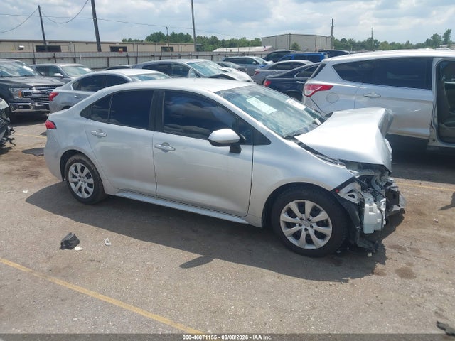2022 Toyota Corolla Le მანქანა იყიდება აუქციონზე, vin: 5YFEPMAE9NP282686, აუქციონის ნომერი: 46071155