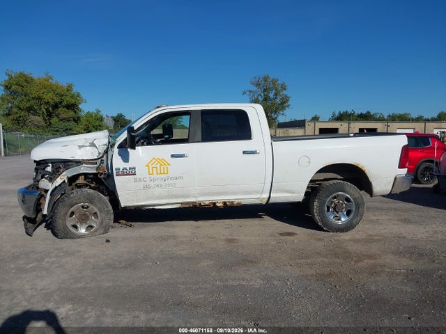 2013 Ram 2500 Slt მანქანა იყიდება აუქციონზე, vin: 3C6UR5DL7DG537918, აუქციონის ნომერი: 46071158