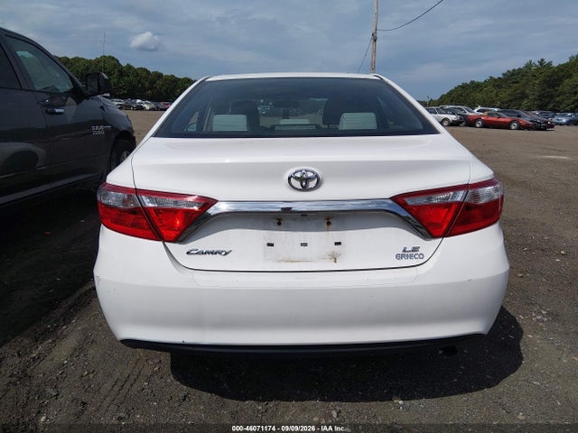 Продажа на аукционе авто 2015 Toyota Camry Le, vin: 4T4BF1FK4FR452073, номер лота: 46071174