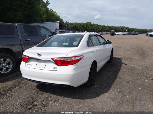 Продажа на аукционе авто 2015 Toyota Camry Le, vin: 4T4BF1FK4FR452073, номер лота: 46071174