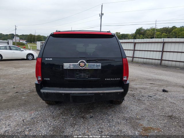 Продажа на аукционе авто 2010 Cadillac Escalade Luxury, vin: 1GYUKBEF2AR157671, номер лота: 46071188