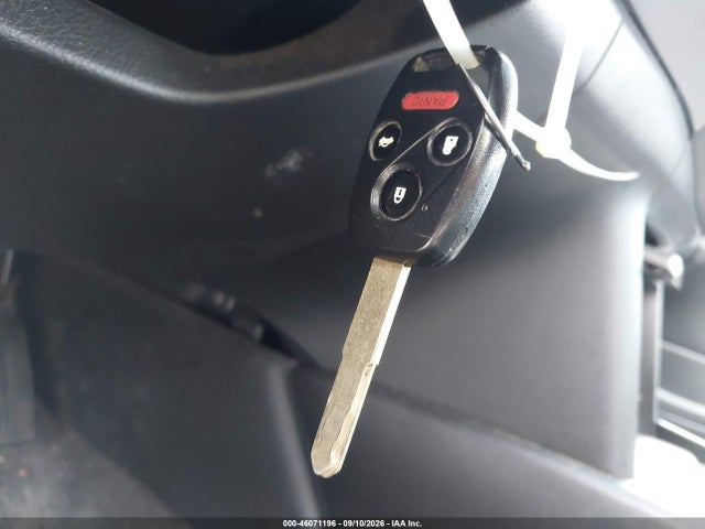46071196 :رقم المزاد ، 1HGCS2B83AA002084 vin ، 2010 Honda Accord 3.5 Ex-l مزاد بيع