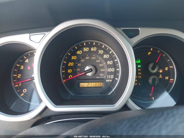 46071200 :رقم المزاد ، JTEBT17R448009412 vin ، 2004 Toyota 4runner Limited V8 مزاد بيع
