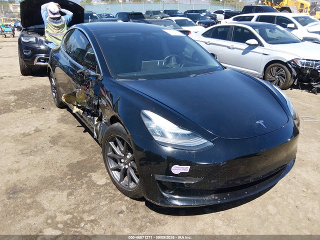 46071271 :رقم المزاد ، 5YJ3E1EAXKF394584 vin ، 2019 Tesla Model 3 Long Range/mid Range/standard Range/standard Range Plus مزاد بيع