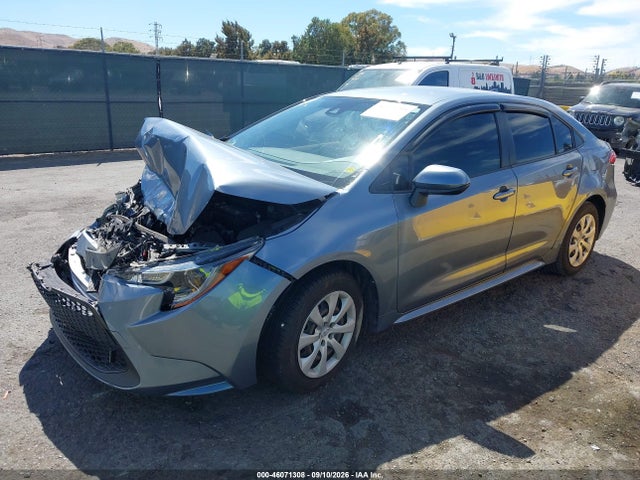 Toyota COROLLA LE 2020 JTDEPRAEXLJ108527 Image 2