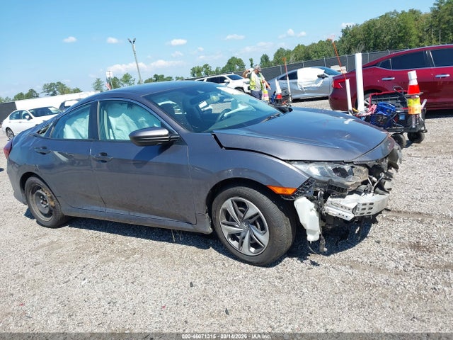 46071315 :رقم المزاد ، 19XFC2F61KE030367 vin ، 2019 Honda Civic Lx مزاد بيع