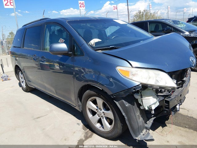 Aukcja sprzedaży 2015 Toyota Sienna Le 8 Passenger, vin: 5TDKK3DC4FS546704, numer aukcji: 46071318