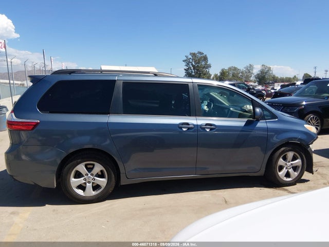Aukcja sprzedaży 2015 Toyota Sienna Le 8 Passenger, vin: 5TDKK3DC4FS546704, numer aukcji: 46071318