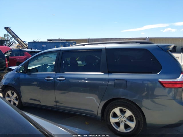 Aukcja sprzedaży 2015 Toyota Sienna Le 8 Passenger, vin: 5TDKK3DC4FS546704, numer aukcji: 46071318