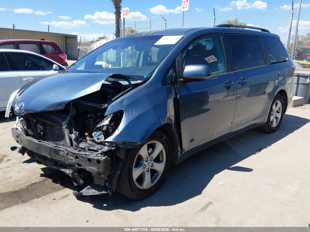 Aukcja sprzedaży 2015 Toyota Sienna Le 8 Passenger, vin: 5TDKK3DC4FS546704, numer aukcji: 46071318