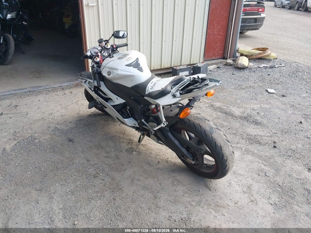 Продаж на аукціоні авто 2010 Yamaha Yzfr6, vin: JYARJ16E1AA020746, номер лоту: 46071328