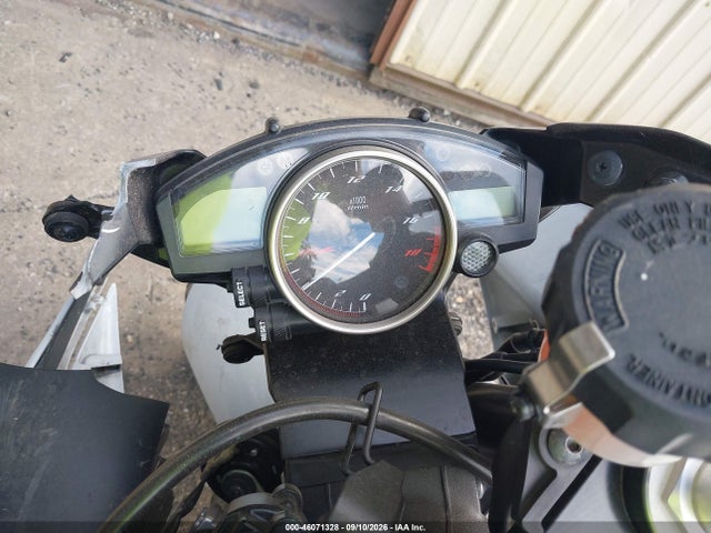 Продаж на аукціоні авто 2010 Yamaha Yzfr6, vin: JYARJ16E1AA020746, номер лоту: 46071328