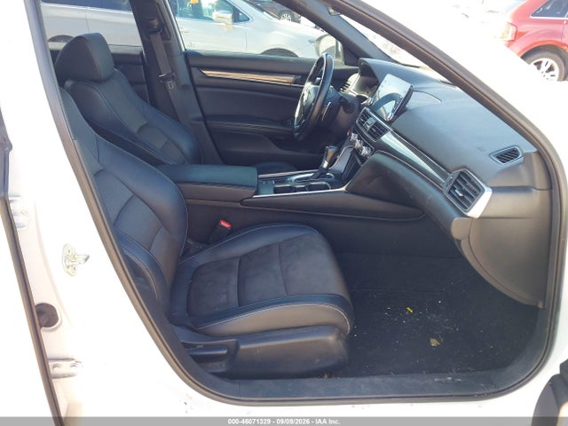 Aukcja sprzedaży 2018 Honda Accord Sport, vin: 1HGCV1F35JA211715, numer aukcji: 46071329