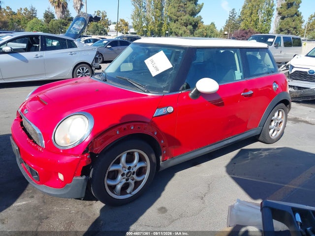46071361 :رقم المزاد ، WMWSV3C58BTY12258 vin ، 2011 Mini Cooper S مزاد بيع