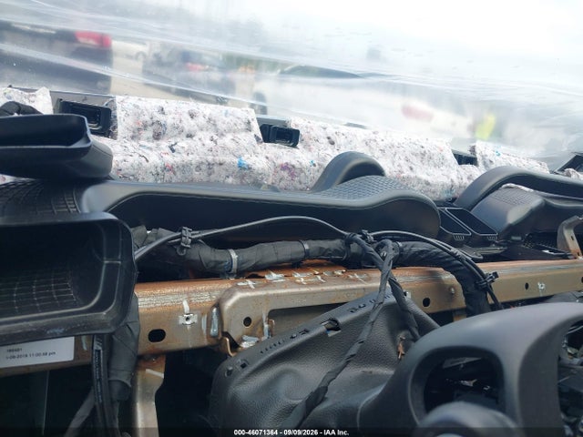 46071364 :رقم المزاد ، 1GKKNSLS8KZ259437 vin ، 2019 Gmc Acadia Sle-2 مزاد بيع
