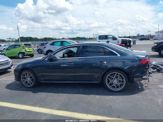 2021 Audi A4 Premium 40 Tfsi Quattro S Tronic მანქანა იყიდება აუქციონზე, vin: WAUABAF49MA065179, აუქციონის ნომერი: 46071371
