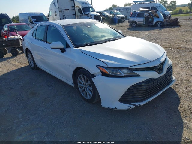 Aukcja sprzedaży 2018 Toyota Camry Le, vin: 4T1B11HK1JU050316, numer aukcji: 46071409