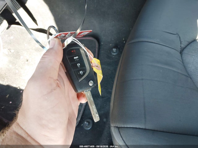 Продажа на аукционе авто 2018 Toyota Camry Le, vin: 4T1B11HK1JU050316, номер лота: 46071409