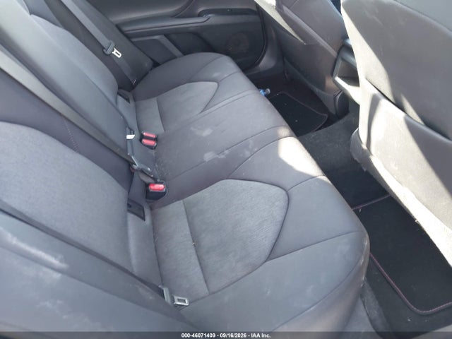 Продажа на аукционе авто 2018 Toyota Camry Le, vin: 4T1B11HK1JU050316, номер лота: 46071409