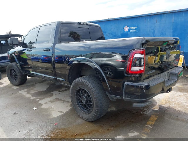 3C6UR5FL2NG371399 RAM 2500 Laramie 4x4 6&#039;4 Box