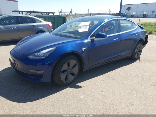 Tesla Model 3 Long Range Dual Motor All-wheel Drive 2020 5YJ3E1EB7LF617271 Image 2