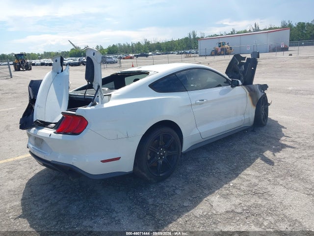 2019 Ford Mustang Ecoboost Premium მანქანა იყიდება აუქციონზე, vin: 1FA6P8THXK5105453, აუქციონის ნომერი: 46071444