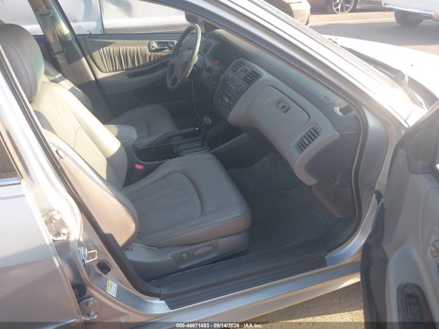 Продажа на аукционе авто 2002 Honda Accord 3.0 Ex, vin: 1HGCG16572A045274, номер лота: 46071453