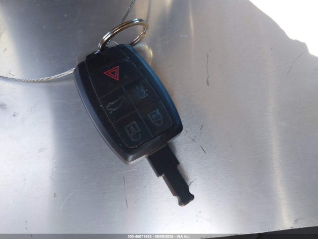 46071492 :رقم المزاد ، YV1672MC9CJ124539 vin ، 2012 Volvo C70 T5 مزاد بيع