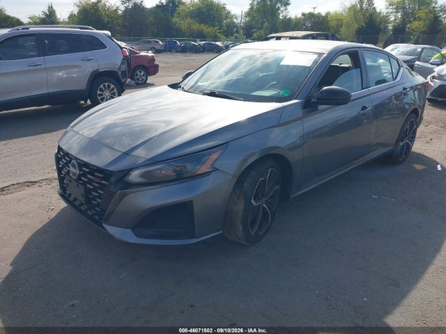 46071502 :رقم المزاد ، 1N4BL4CV6PN315337 vin ، 2023 Nissan Altima Sr Fwd مزاد بيع