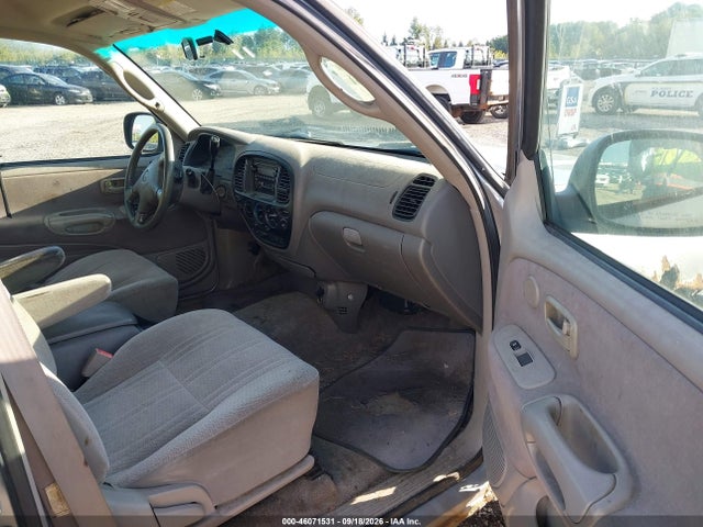 46071531 :رقم المزاد ، 5TBBT441X1S153793 vin ، 2001 Toyota Tundra Sr5 V8 مزاد بيع