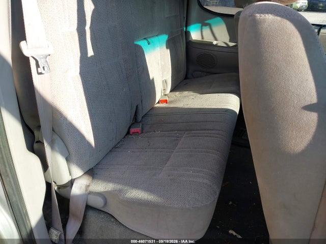 46071531 :رقم المزاد ، 5TBBT441X1S153793 vin ، 2001 Toyota Tundra Sr5 V8 مزاد بيع