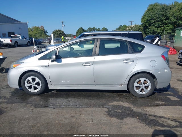 2014 Toyota Prius Two მანქანა იყიდება აუქციონზე, vin: JTDKN3DU6E0369574, აუქციონის ნომერი: 46071567