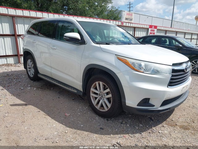 Auction sale of the 2016 Toyota Highlander Le V6, vin: 5TDZKRFH6GS124770, lot number: 46071570