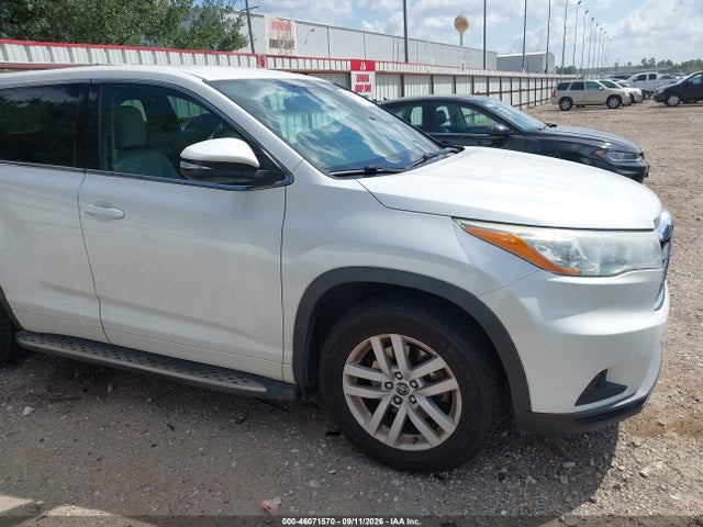 2016 Toyota Highlander Le V6 მანქანა იყიდება აუქციონზე, vin: 5TDZKRFH6GS124770, აუქციონის ნომერი: 46071570