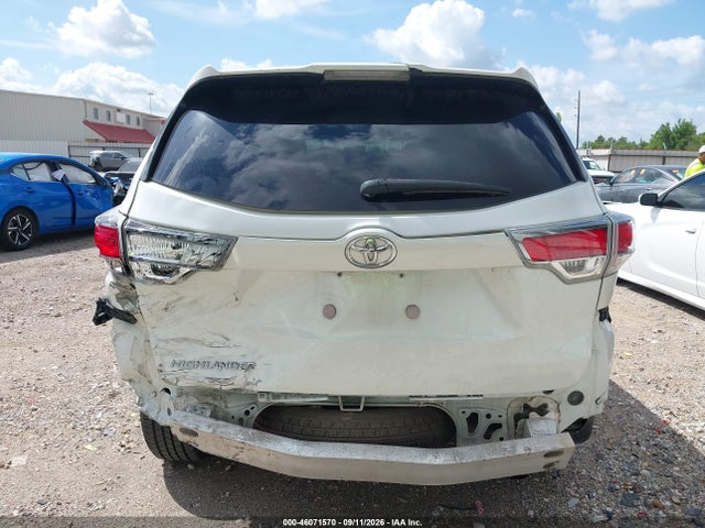 2016 Toyota Highlander Le V6 მანქანა იყიდება აუქციონზე, vin: 5TDZKRFH6GS124770, აუქციონის ნომერი: 46071570
