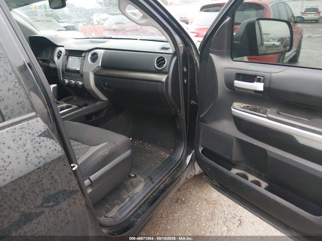 2014 Toyota Tundra Sr5 5.7l V8 მანქანა იყიდება აუქციონზე, vin: 5TFEY5F19EX170884, აუქციონის ნომერი: 46071584