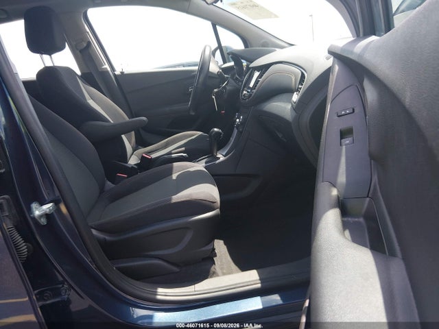 46071615 :رقم المزاد ، 3GNCJKSB3JL367216 vin ، 2018 Chevrolet Trax Ls مزاد بيع
