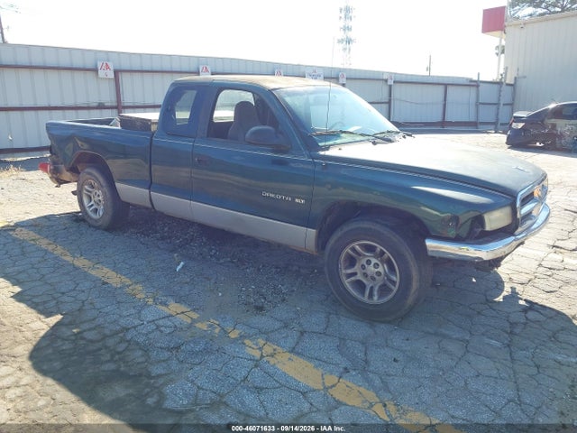 46071633 :رقم المزاد ، 1B7GL22X3YS572157 vin ، 2000 Dodge Dakota Slt/sport مزاد بيع