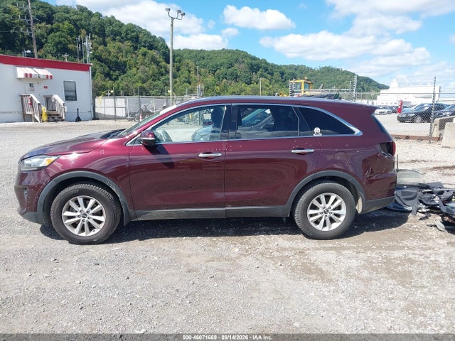 2019 Kia Sorento 2.4l Lx მანქანა იყიდება აუქციონზე, vin: 5XYPG4A37KG561142, აუქციონის ნომერი: 46071669