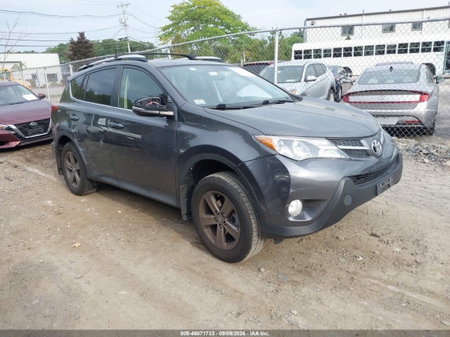 46071733 :رقم المزاد ، JTMRFREV8FJ034642 vin ، 2015 Toyota Rav4 Xle مزاد بيع