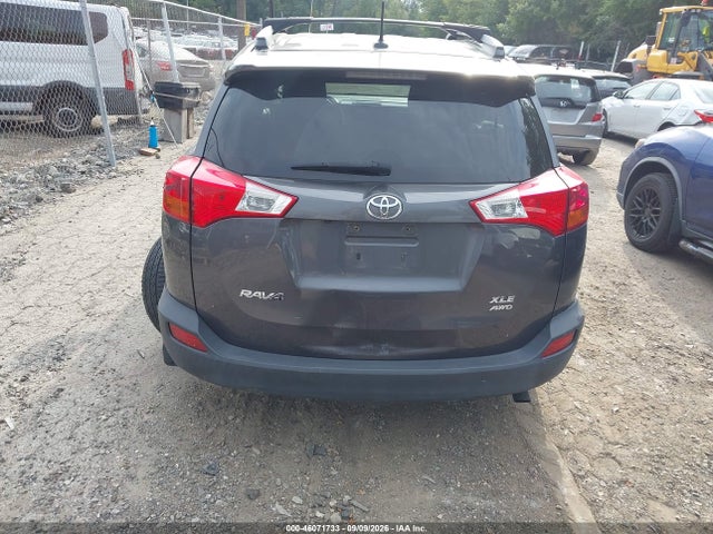 46071733 :رقم المزاد ، JTMRFREV8FJ034642 vin ، 2015 Toyota Rav4 Xle مزاد بيع