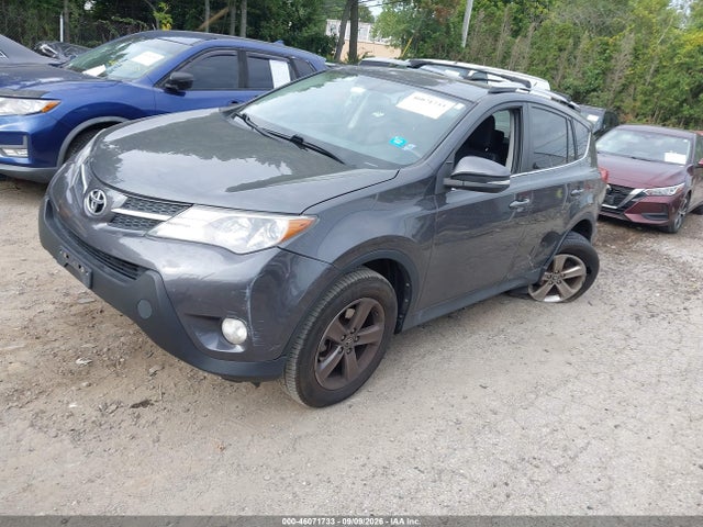 46071733 :رقم المزاد ، JTMRFREV8FJ034642 vin ، 2015 Toyota Rav4 Xle مزاد بيع