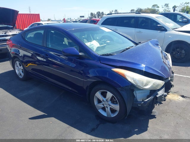 2013 Hyundai Elantra Gls მანქანა იყიდება აუქციონზე, vin: 5NPDH4AEXDH331639, აუქციონის ნომერი: 46071734