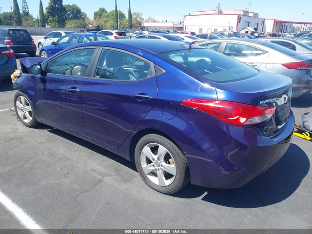 2013 Hyundai Elantra Gls მანქანა იყიდება აუქციონზე, vin: 5NPDH4AEXDH331639, აუქციონის ნომერი: 46071734
