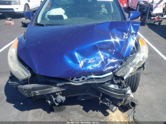 2013 Hyundai Elantra Gls მანქანა იყიდება აუქციონზე, vin: 5NPDH4AEXDH331639, აუქციონის ნომერი: 46071734