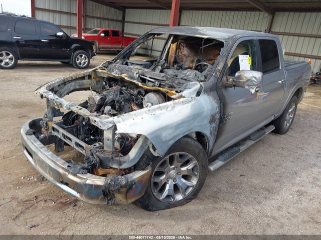 46071742 :رقم المزاد ، 1C6RR7NM4KS720448 vin ، 2019 Ram 1500 Classic Laramie  4x4 5'7 Box مزاد بيع