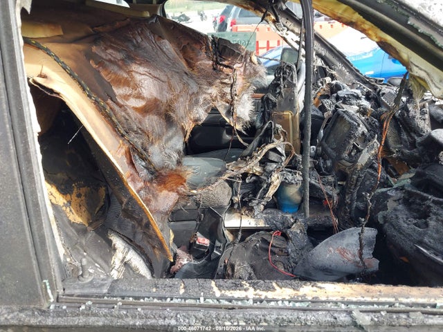46071742 :رقم المزاد ، 1C6RR7NM4KS720448 vin ، 2019 Ram 1500 Classic Laramie  4x4 5'7 Box مزاد بيع