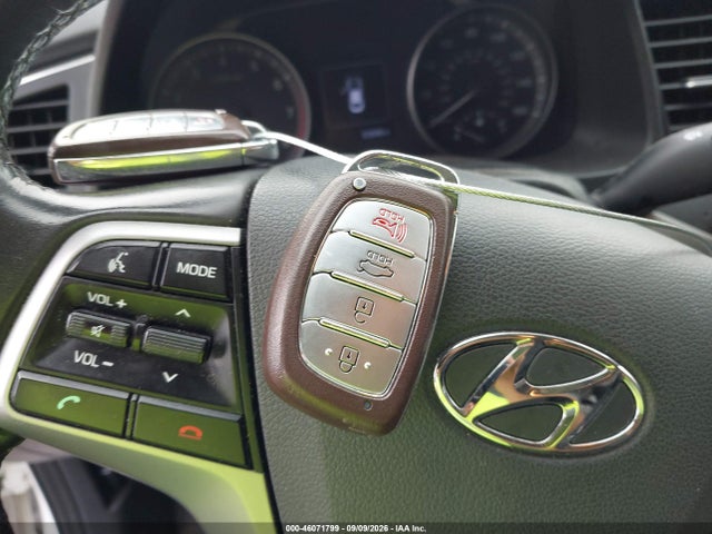 Hyundai Elantra Value Edition 2017 5NPD84LFXHH146762 Image 11