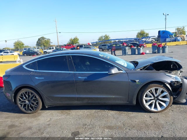 Tesla Model 3 Long Range/performance 2018 5YJ3E1EB7JF068815 Image 12